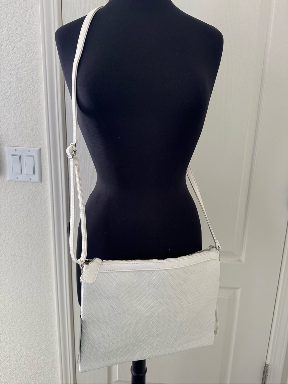 White Crossbody Shoulder Hand Bag